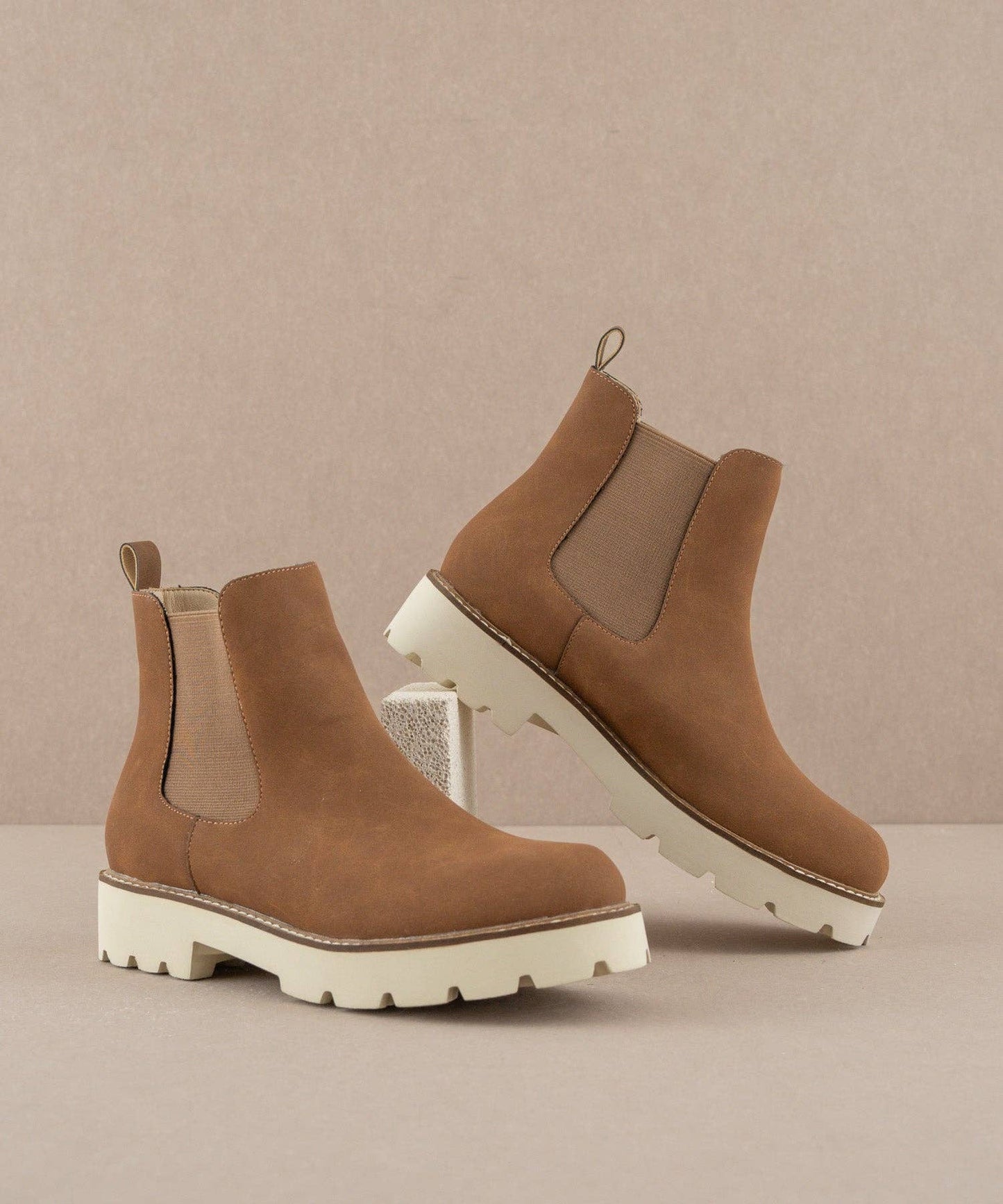 The Gianna Brown | Chunky Sole Chelsea Boot