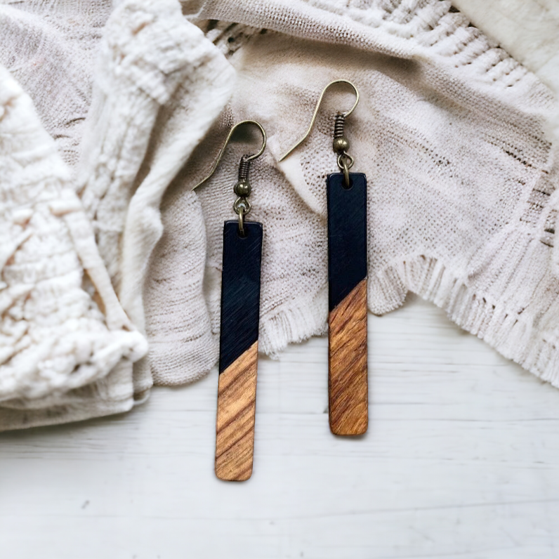 BLACK NATURAL WOOD + RESIN EARRINGS